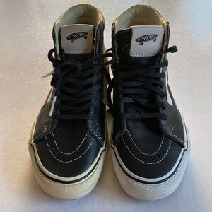 VANS VAULT Sk8-Hi LX-VLT Black Women’s Size 5